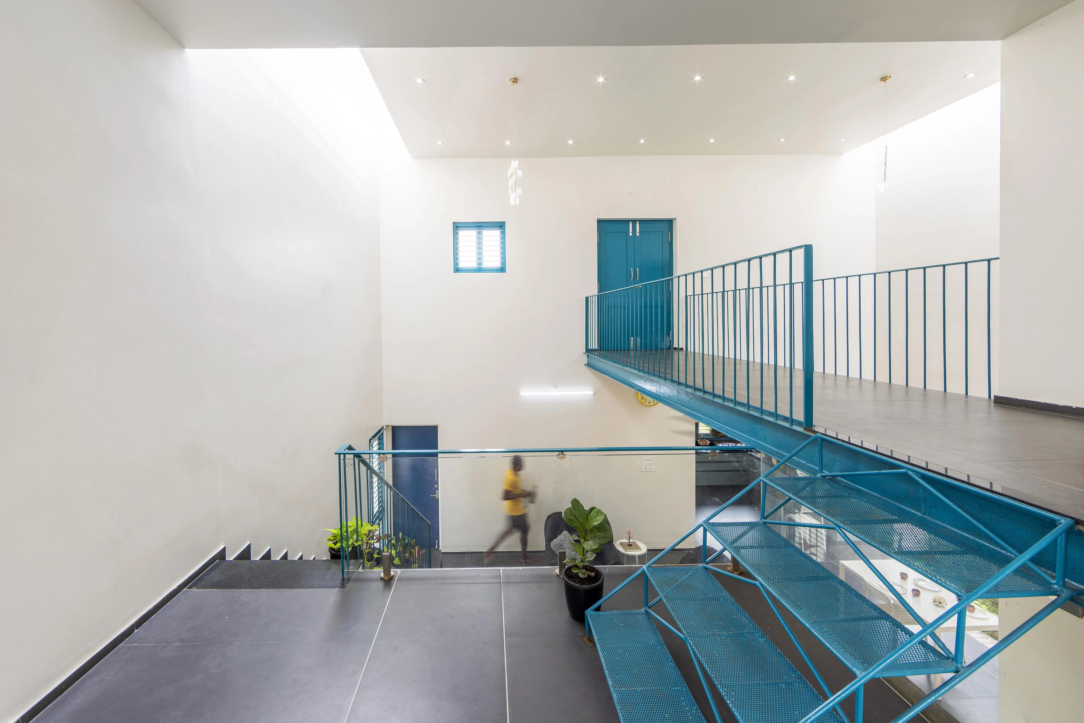 Bridge Bungalow mezzanine