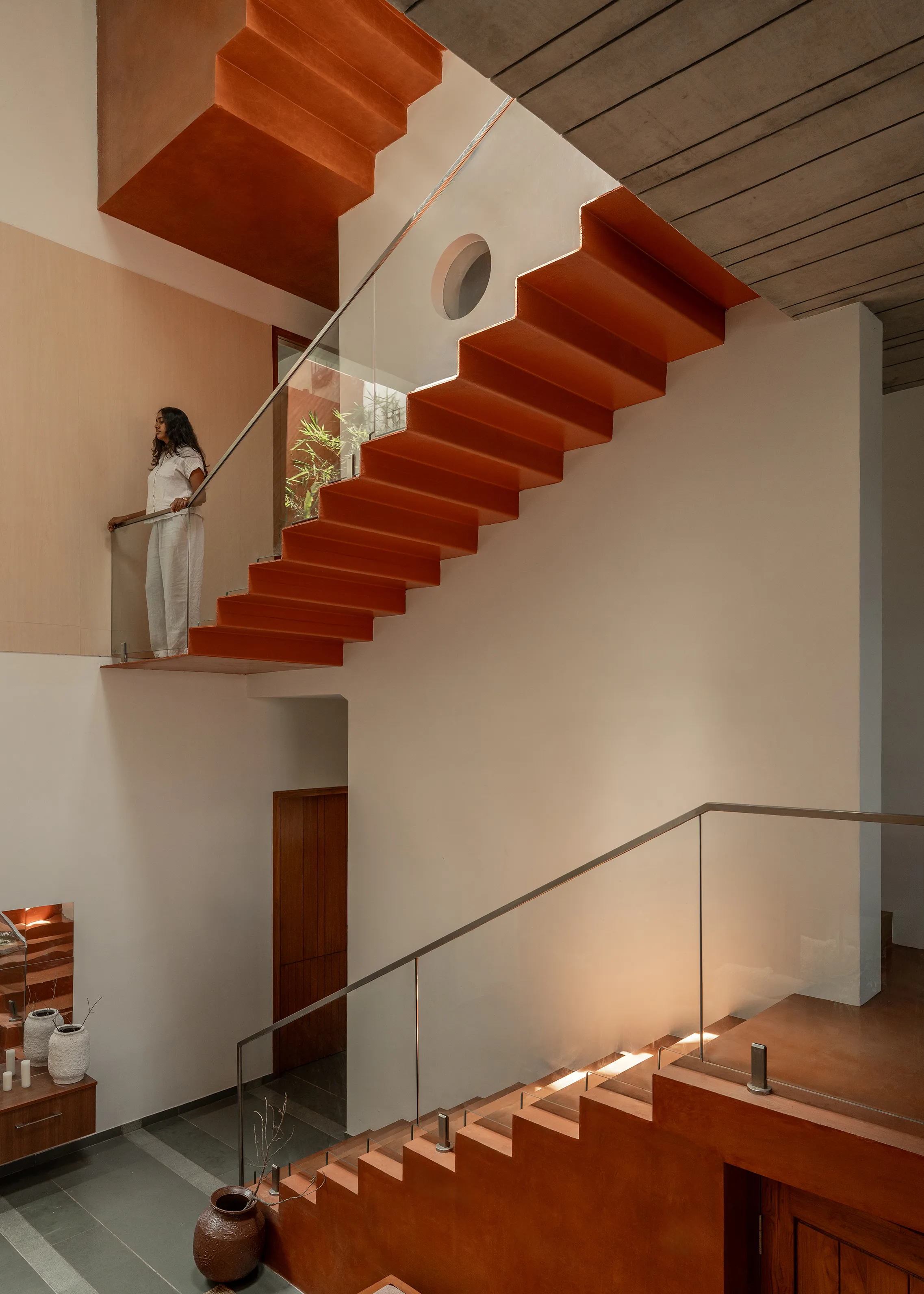 Splitscape Residence oxide staircase